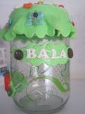 pote pequeno de balas